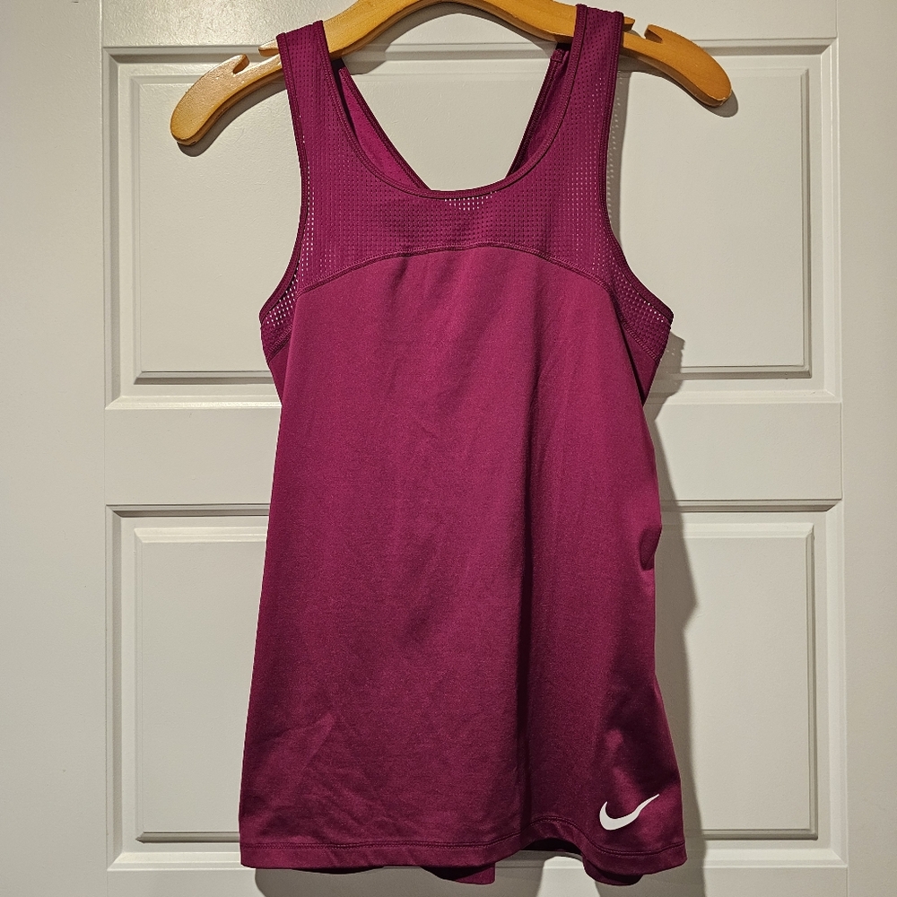 Like New- Small Nike Pro Hypercool Tank Top